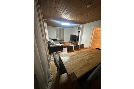 Ganzes Haus | 3 Stockwerke | 1000€ Warmmiete - Türkenfeld