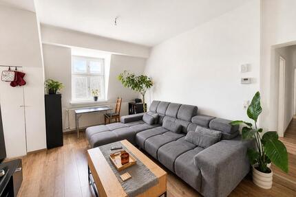 Helle 3 ZKB Dachgeschosswohnung in Toplage Saarlouis - Wohnen direkt am Großen Markt