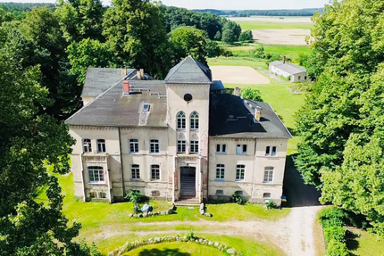 Haus zum Kaufen in Wardow 550.000,00 € 400 m²