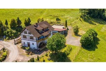 Haus zum Kaufen in Stühlingen 599.000,00 € 231 m²