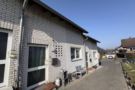 Reihenweise investieren - 140.000,00&nbsp;EUR Kaufpreis, ca.&nbsp; 125,00&nbsp;m&sup2;&nbsp;Wohnfl&auml;che in Schieder-Schwalenberg (PLZ: 32816)