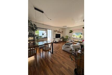 Helle 2- Zimmer Wohnung (65qm2) in Ochtendung!