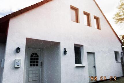 2 Familienhaus voll vermietet - 279.000,00&nbsp;EUR Kaufpreis, ca.&nbsp; 210,00&nbsp;m&sup2; in Ganderkesee (PLZ: 27777)