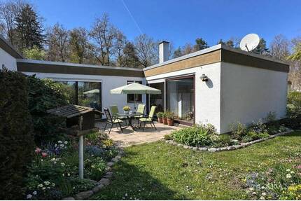 Cooler Bungalow mit 5 Zimmern, Garten und Garage - Leinfelden-Echterdingen