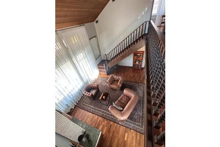 Provisionsfreies Einfamilienhaus mit Galerie, Kamin und Pool - Sauerlach