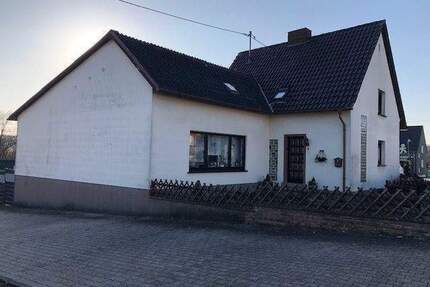 Wannemacher Immobilien **** (Neuer Preis) Freistehendes gepflegtes Einfamilienhaus in einer schönen Lage von Wiebelskirchen **** - Neunkirchen