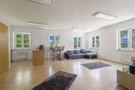 Wohnung zum Kaufen in Holzkirchen 445.000,00 € 67 m²
