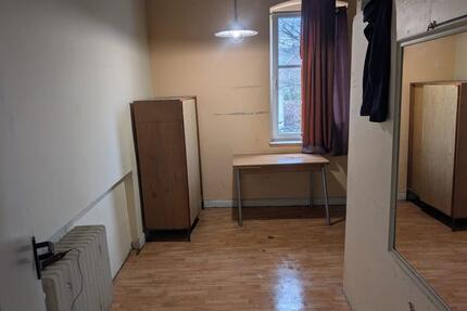 1 Zimmer zu Vermieten - 200,00&nbsp;EUR Kaltmiete, ca.&nbsp; 18,00&nbsp;m&sup2; in Versmold (PLZ: 33775)