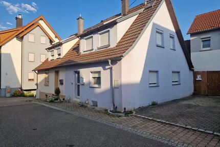 Gepflegte Doppelhaushälfte mit Garten – PROVISIONSFREI - Brackenheim