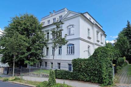 großzügige 3-Zimmerwohnung in ruhiger, sonniger OstSüdWest-Lage von Dresden-Plauen zu verkaufen!