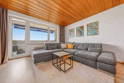 Über den Dächern von Haar - helle 2-Zimmer-Wohnung für Jung & Alt mit Lift und Alpenblick!