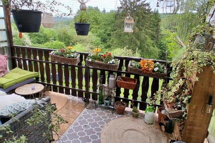 6-ZKB-Wohnung mit Balkon, Kamin & Garten in Schiffweiler - Quierschied
