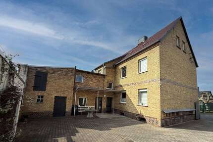 Haus zum Kaufen in Muldestausee 159.000,00 € 139.43 m²