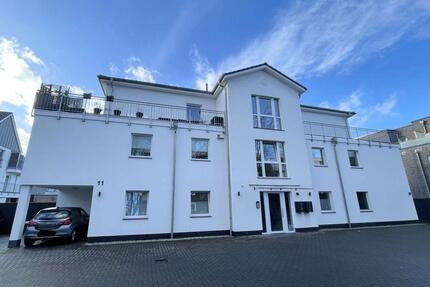 Theodor-Pekol-Straße: Moderne Dachgeschosswohnung mit Balkon - Oldenburg Alexandersfeld