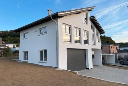 Haus zu vermieten - 1.150,00&nbsp;EUR Kaltmiete, ca.&nbsp; 97,00&nbsp;m&sup2; in Lauchheim (PLZ: 73466)