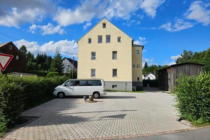 großzügige 3 - Raumwohnung mit Tageslichtbad und Garten - Oederan