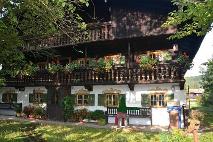 WG-Zimmer in wunderschönem alten Bauernhaus - Fischbachau