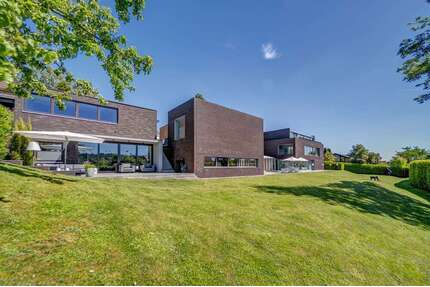 Haus zum Kaufen in Unterreichenbach 2.950.000,00 € 350 m²