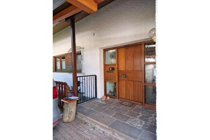 Einfamilienhaus mit Einliegerwohnung - Neckargerach