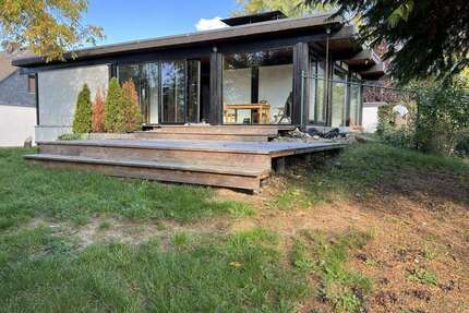 Haus zum Mieten in Holle 1.400,00 € 169 m²