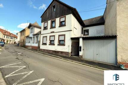 Einfamilienhaus aus dem Jahr 1902 mit Garten, Terrasse & Potenzial in Odenbach