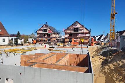 NUR NOCH 3 WOHNUNGEN FREI! 3,5-Zimmer-Neubauwohnung in ruhiger und grüner Wohnlage - Neumarkt in der Oberpfalz