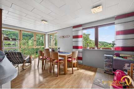 Haus zum Kaufen in Kelheim 579.000,00 € 234 m²