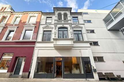 Haus zum Kaufen in Oldenburg 1.549.000,00 € 255 m²