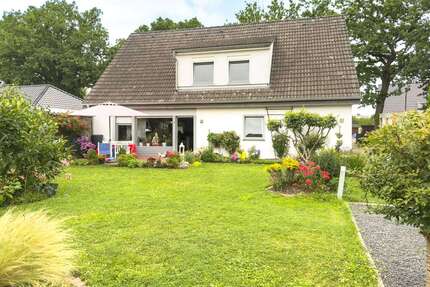 Haus zum Kaufen in Elmshorn 499.000,00 € 193 m²