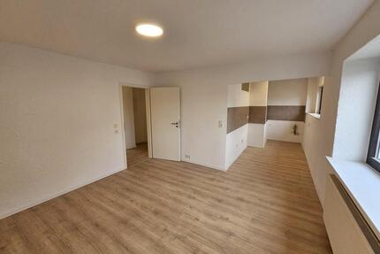 2 Zimmer Wohnung - 530,00&nbsp;EUR Kaltmiete, ca.&nbsp; 47,52&nbsp;m&sup2; in Schiffweiler (PLZ: 66578)