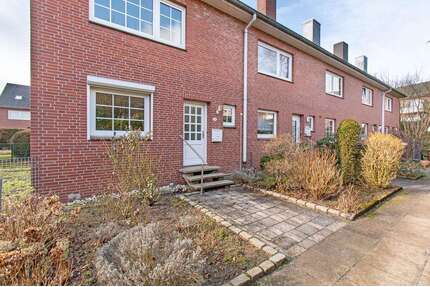 Haus zum Kaufen in Henstedt-Ulzburg 390.000,00 € 135.94 m²