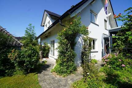 Haus zum Kaufen in Paderborn Benhausen 499.000,00 € 156.31 m² - Paderborn / Benhausen