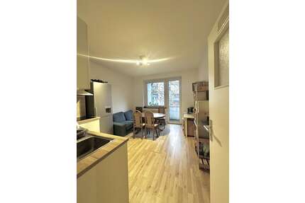 Wohnung zum Kaufen in Düsseldorf 289.000,00 € 80 m²