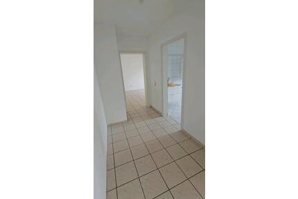 2 Zimmer Wohnung 60m² in Bestlage von Gießen-Wieseck mit Balkon