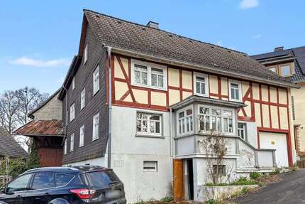 Haus zum Kaufen in Hatzfeld 94.600,00 € 130.63 m²