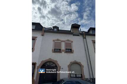 Haus zum Kaufen in Zeltingen-Rachtig 124.000,00 € 110 m²