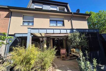 Haus zum Kaufen in Oberhausen 629.000,00 € 209 m²
