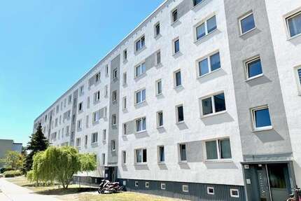 Wohnung zum Mieten in Schwerin 360,00 € 57.26 m²