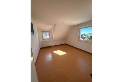 3-Zimmer Wohnung in Bochingen - 600,00&nbsp;EUR Kaltmiete, ca.&nbsp; 60,00&nbsp;m&sup2; in Oberndorf am Neckar (PLZ: 78727)