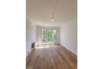 Wohnung zum Mieten in Magdeburg 500,00 € 59 m²