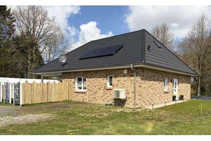 Haus zum Kaufen in Neuenkirchen 467.000,00 € 124.13 m²