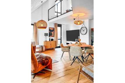 Wohnung zum Mieten in Düsseldorf 2.300,00 € 89 m²