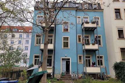 Haus zum Kaufen in Dresden 942.000,00 € 471.7 m²