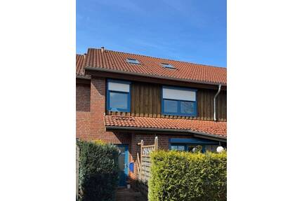 Wohnung im Reihenhausstill mit Terrasse - Bad Segeberg