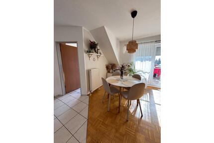 Dachgeschosswohnung - 700,00&nbsp;EUR Kaltmiete, ca.&nbsp; 68,00&nbsp;m&sup2; in Bad Wurzach (PLZ: 88410)