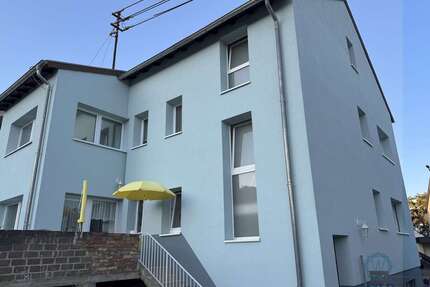 Haus zum Kaufen in Püttlingen 439.000,00 € 229 m²