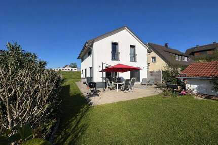 Haus zum Kaufen in Hergensweiler 850.000,00 € 136 m²