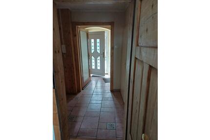 3 Zimmer Wohnung Nähe Münchberg auf dem Lande zu vermieten