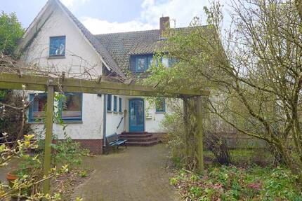 Charmantes Einfamilienhaus mit tollem Anbau - Hellwege