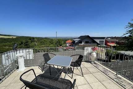 Haus zum Kaufen in Rüdesheim am Rhein Windeck 450.000,00 € 176 m² - Rüdesheim am Rhein / Windeck